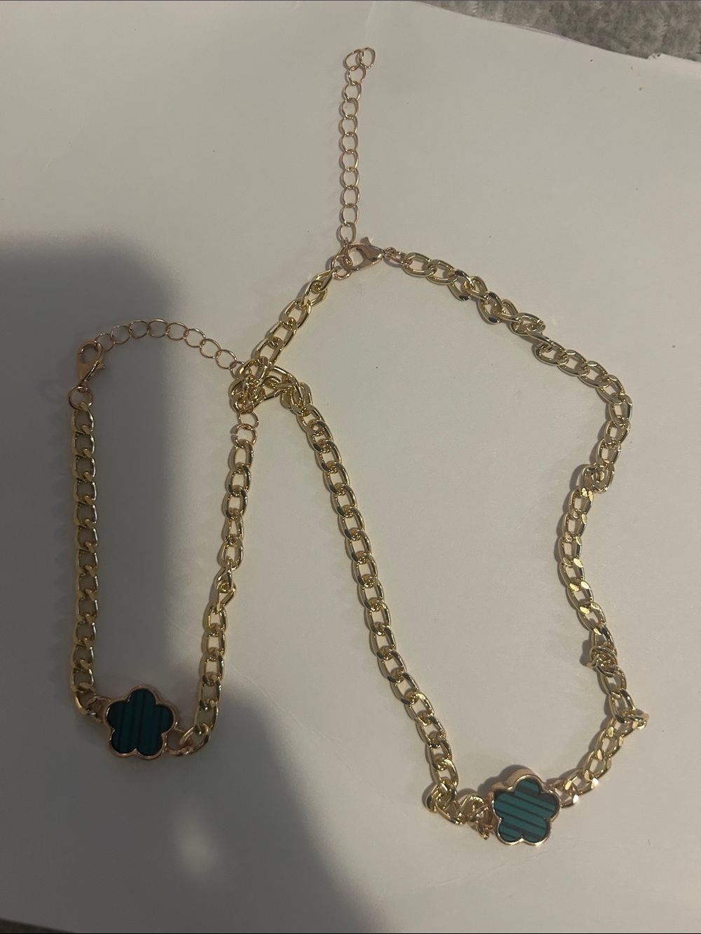 Gold-Tone Chain Bracelet with Green Clover Accent